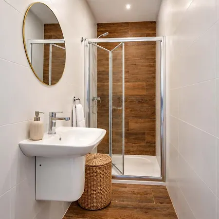 Modern 2bed With Balcony Close To Valletta