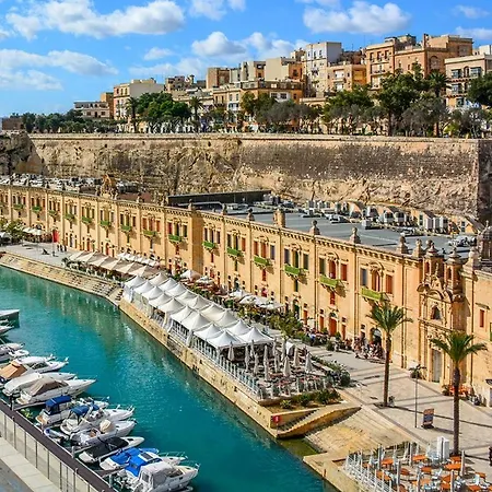 Modern 2bed With Balcony Close To Valletta * Tal Guardamangia